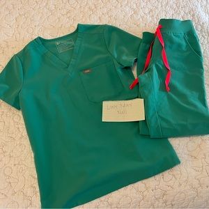 Figs W Surgical Green XXS Catarina and XXSP Zamora Joggers